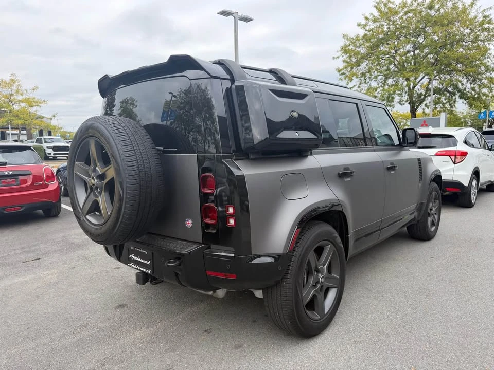 2024 Land Rover Defender L663 - Image 3 of 8