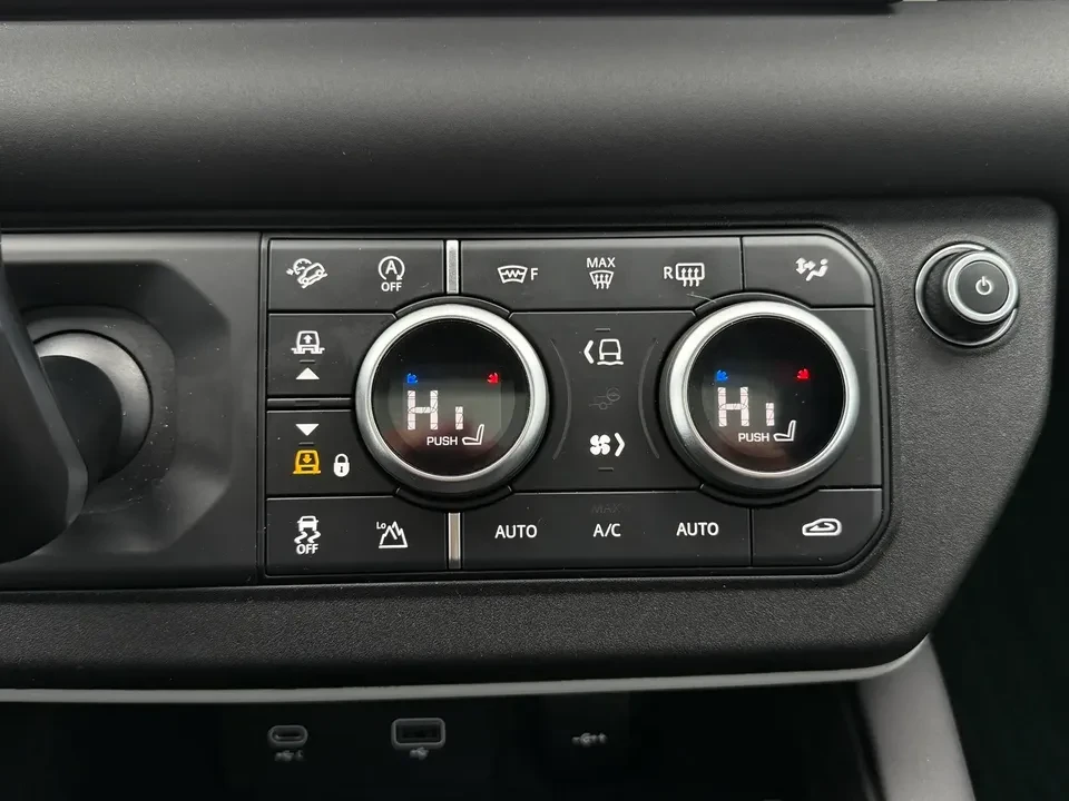 2024 Land Rover Defender L663 - Image 10 of 16