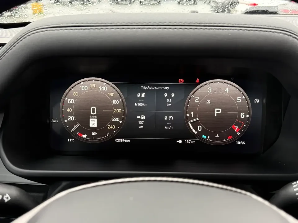 2024 Land Rover Defender L663 - Image 15 of 16