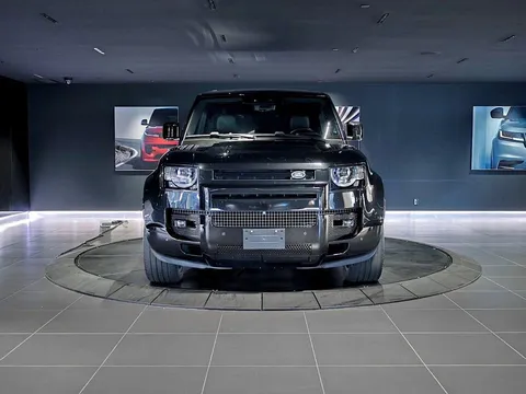 2024 Land Rover Defender X-Dynamic SE