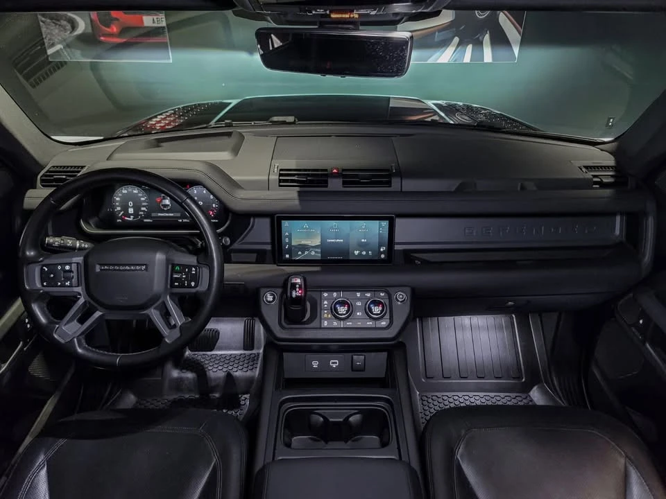 2024 Land Rover Defender L663 - Image 17 of 19