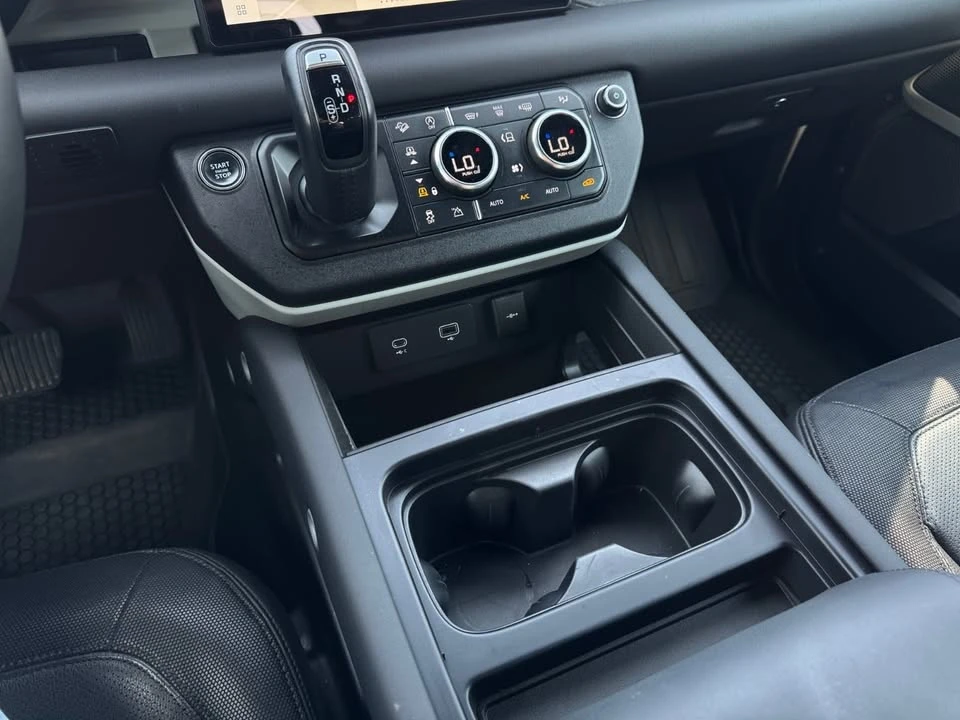 2024 Land Rover Defender L663 - Image 16 of 20