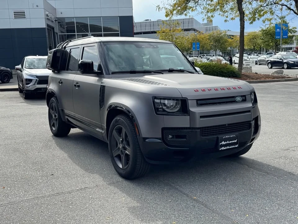 2024 Land Rover Defender L663 - Image 7 of 19