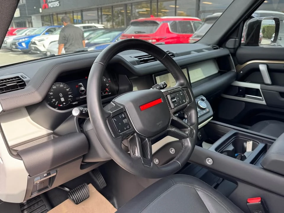 2024 Land Rover Defender L663 - Image 11 of 19