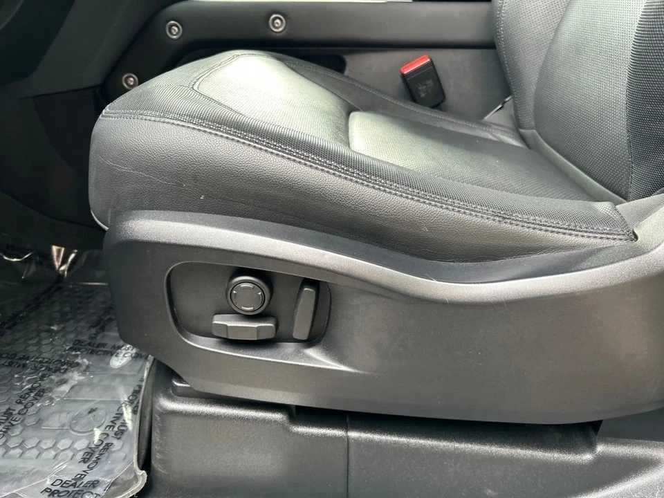 2024 Land Rover Defender L663 - Image 11 of 12