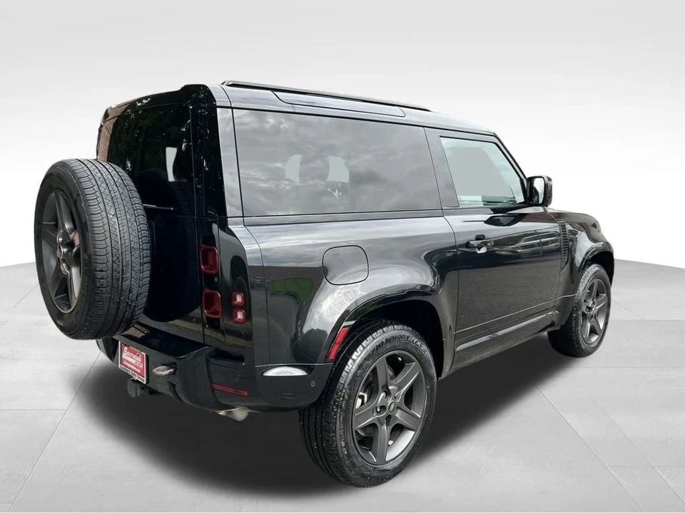 2024 Land Rover Defender L663 - Image 5 of 12