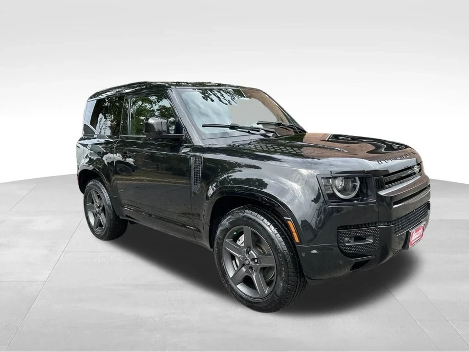 2024 Land Rover Defender L663 - Image 7 of 12