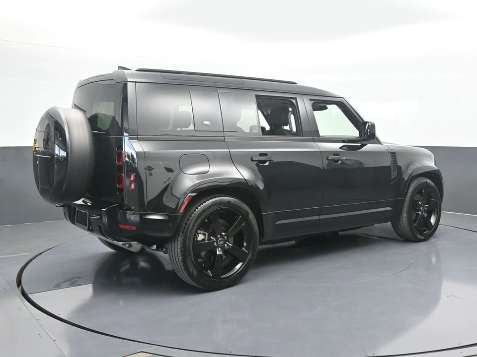 2024 Land Rover Defender L663 - Image 6 of 12