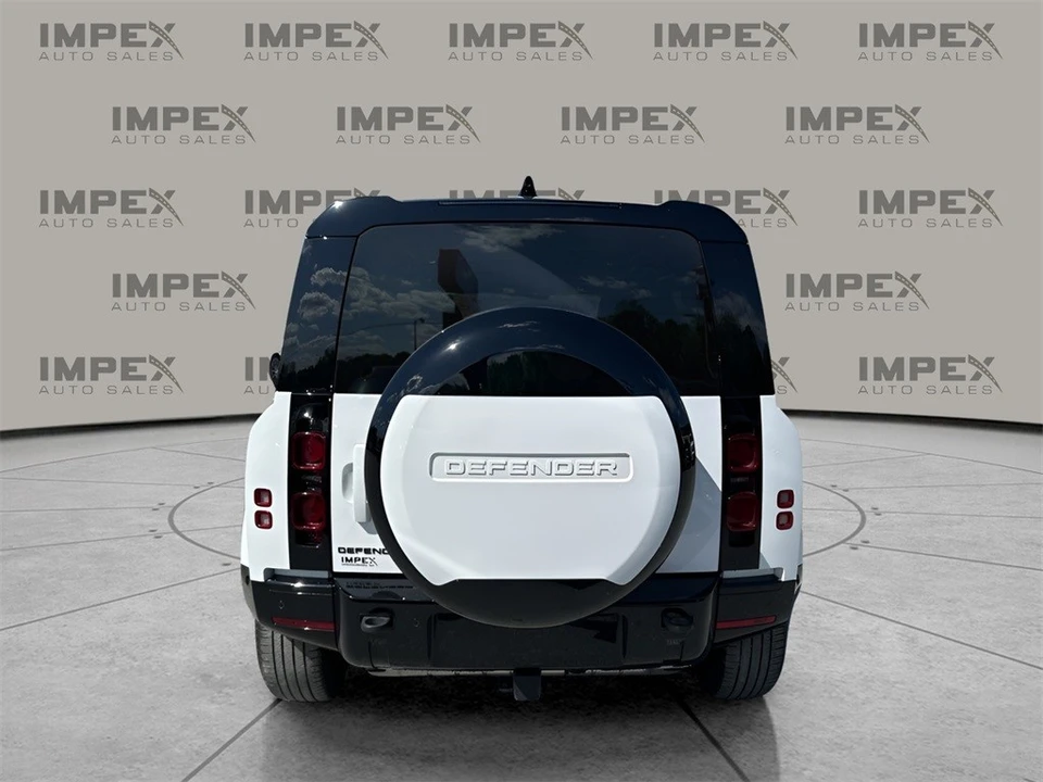 2024 Land Rover Defender L663 - Image 4 of 12