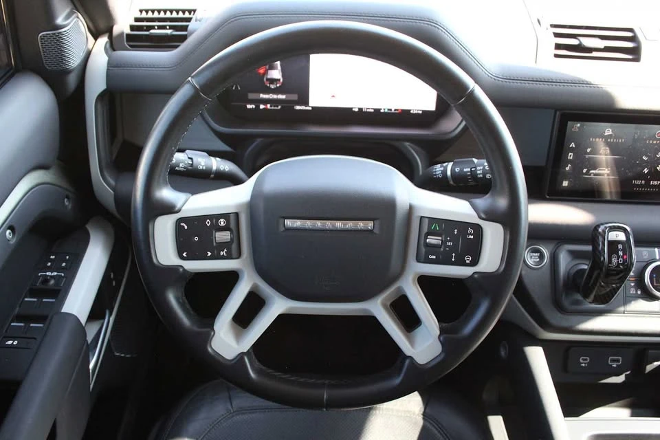 2024 Land Rover Defender L663 - Image 17 of 20