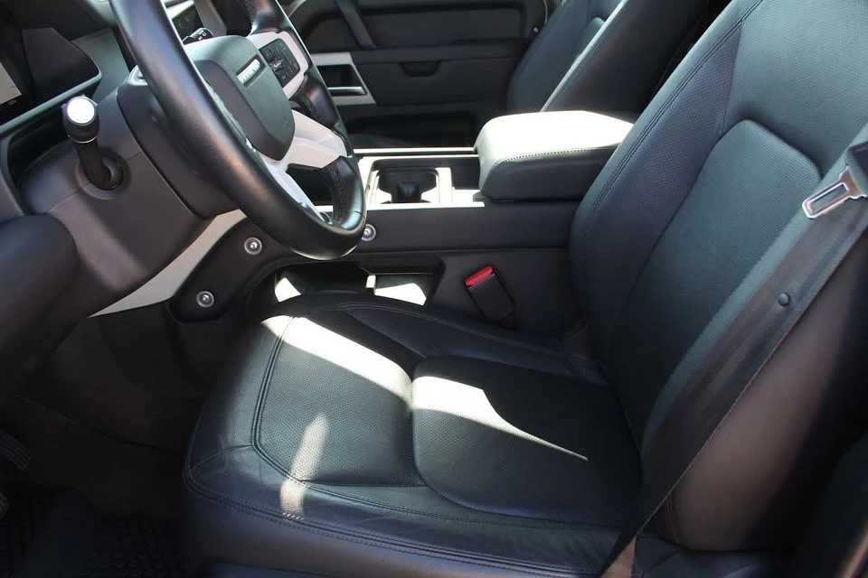 2024 Land Rover Defender L663 - Image 16 of 20