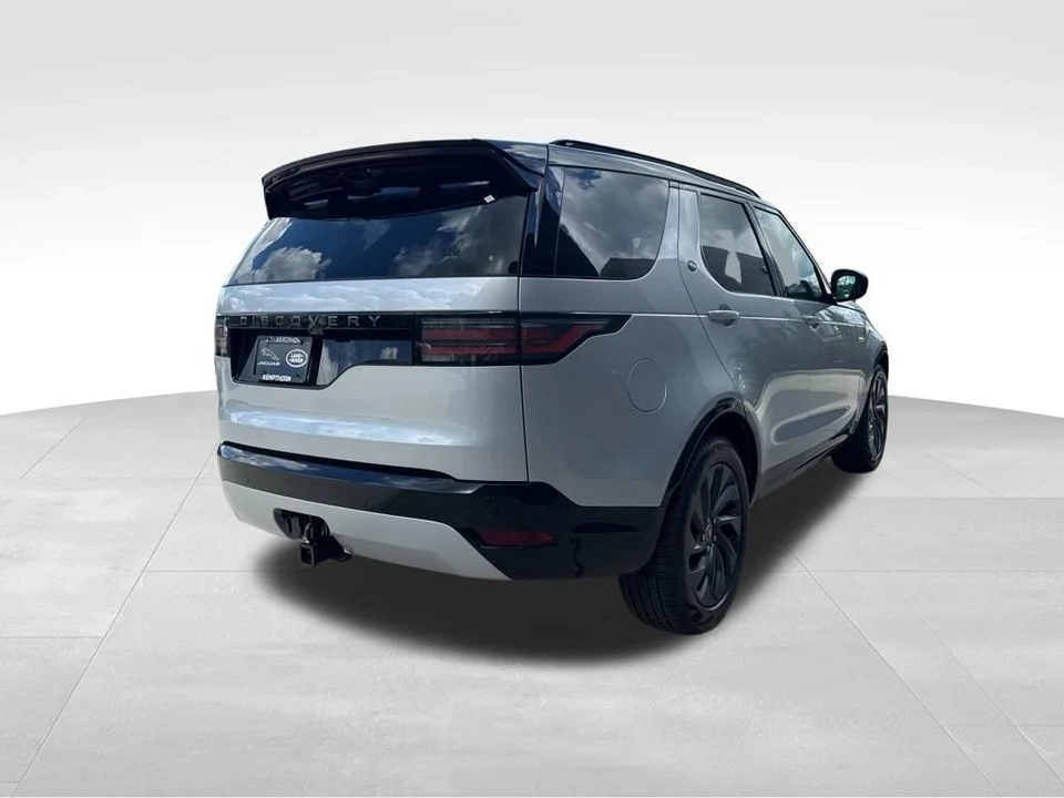 2024 Land Rover Discovery 5th Gen - Image 5 of 12