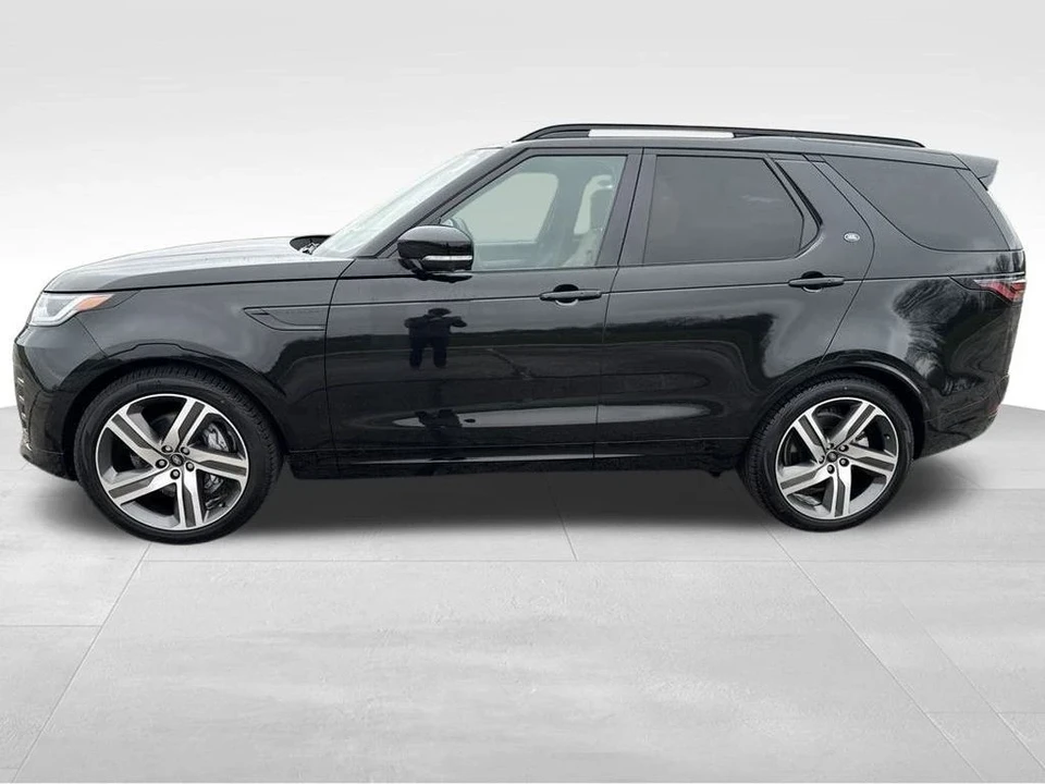 2024 Land Rover Discovery 5th Gen - Image 2 of 12
