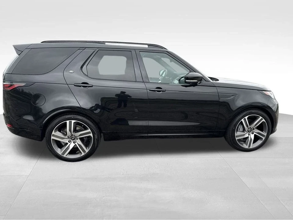 2024 Land Rover Discovery 5th Gen - Image 6 of 12