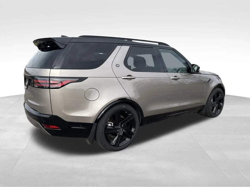 2024 Land Rover Discovery 5th Gen - Image 7 of 12