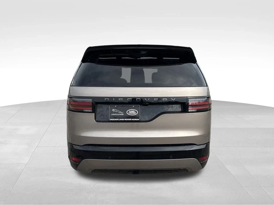 2024 Land Rover Discovery 5th Gen - Image 8 of 12