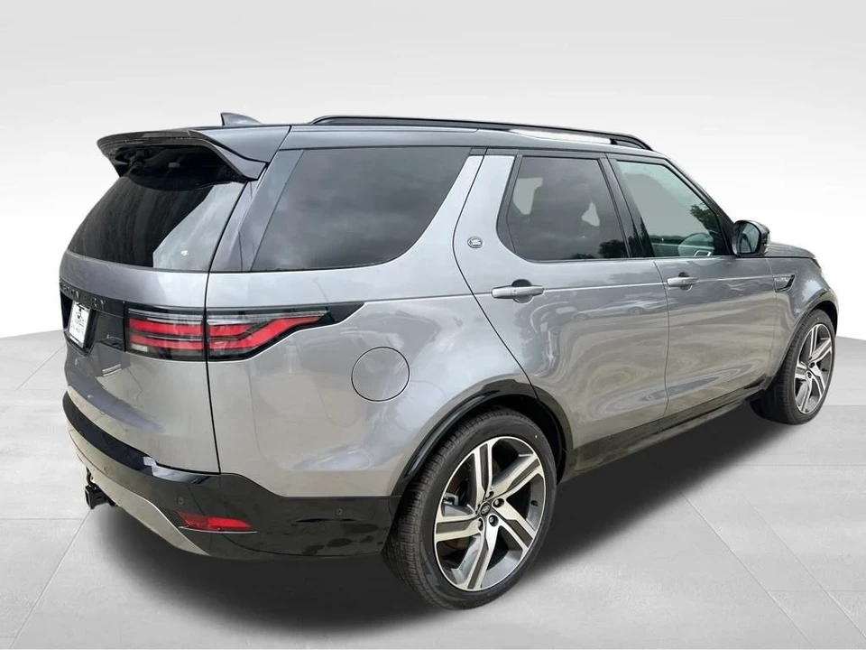 2024 Land Rover Discovery 5th Gen - Image 6 of 12