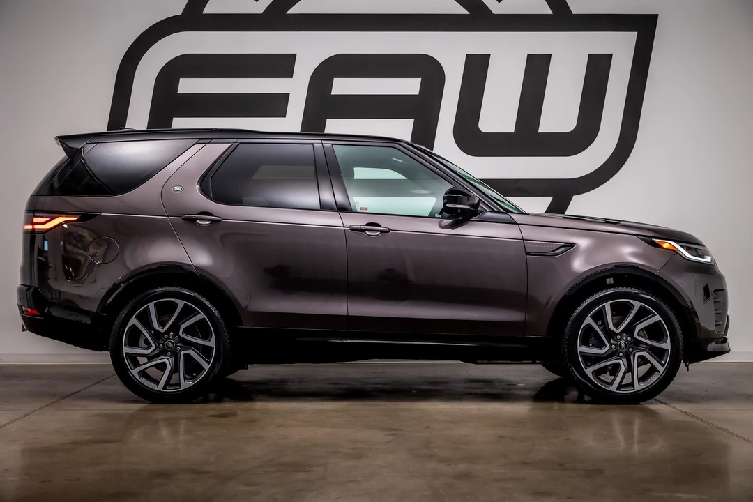 2024 Land Rover Discovery 5th Gen - Image 9 of 21