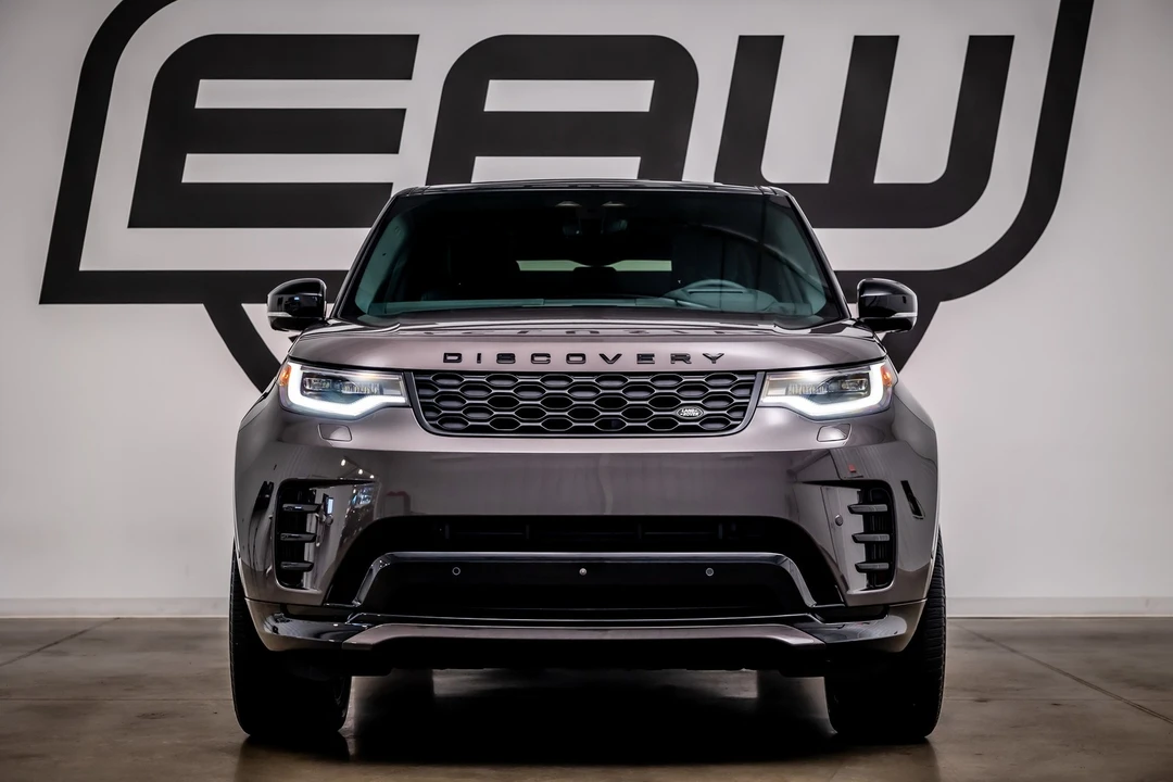 2024 Land Rover Discovery 5th Gen - Image 3 of 12