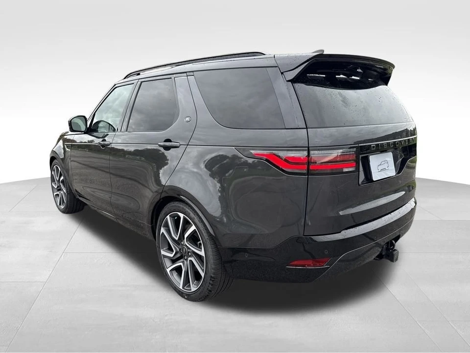 2024 Land Rover Discovery 5th Gen - Image 3 of 12