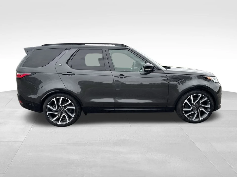 2024 Land Rover Discovery 5th Gen - Image 7 of 12