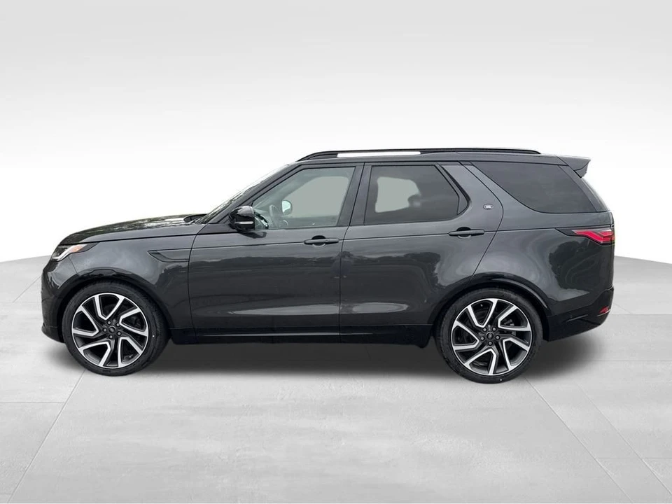 2024 Land Rover Discovery 5th Gen - Image 2 of 12