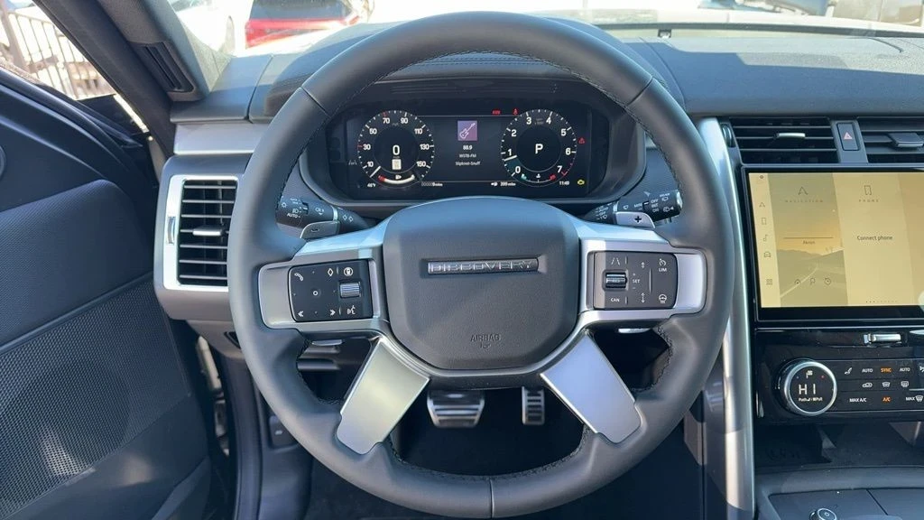 2024 Land Rover Discovery 5th Gen - Image 10 of 12