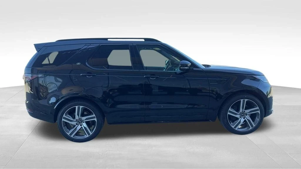 2024 Land Rover Discovery 5th Gen - Image 5 of 12