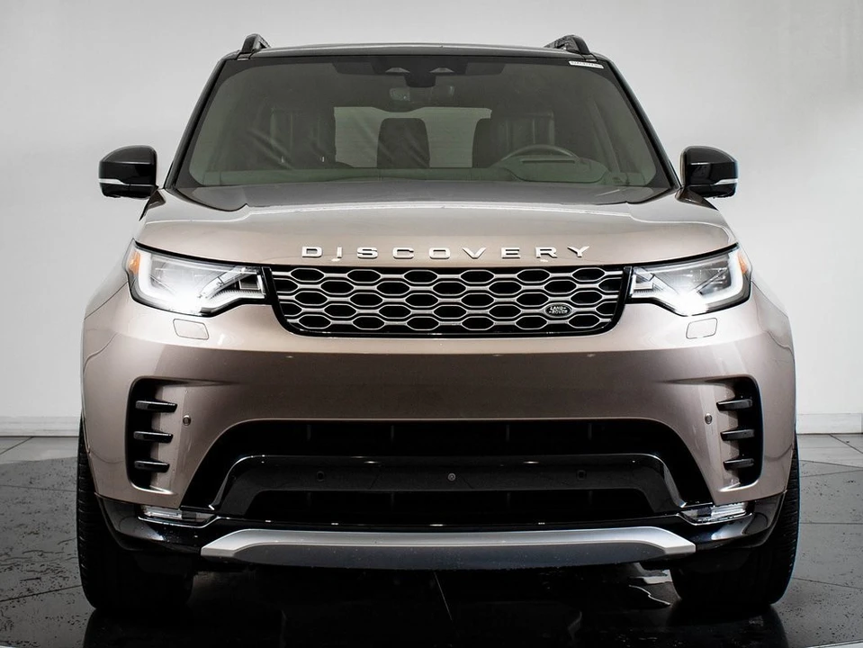 2024 Land Rover Discovery 5th Gen - Image 2 of 21