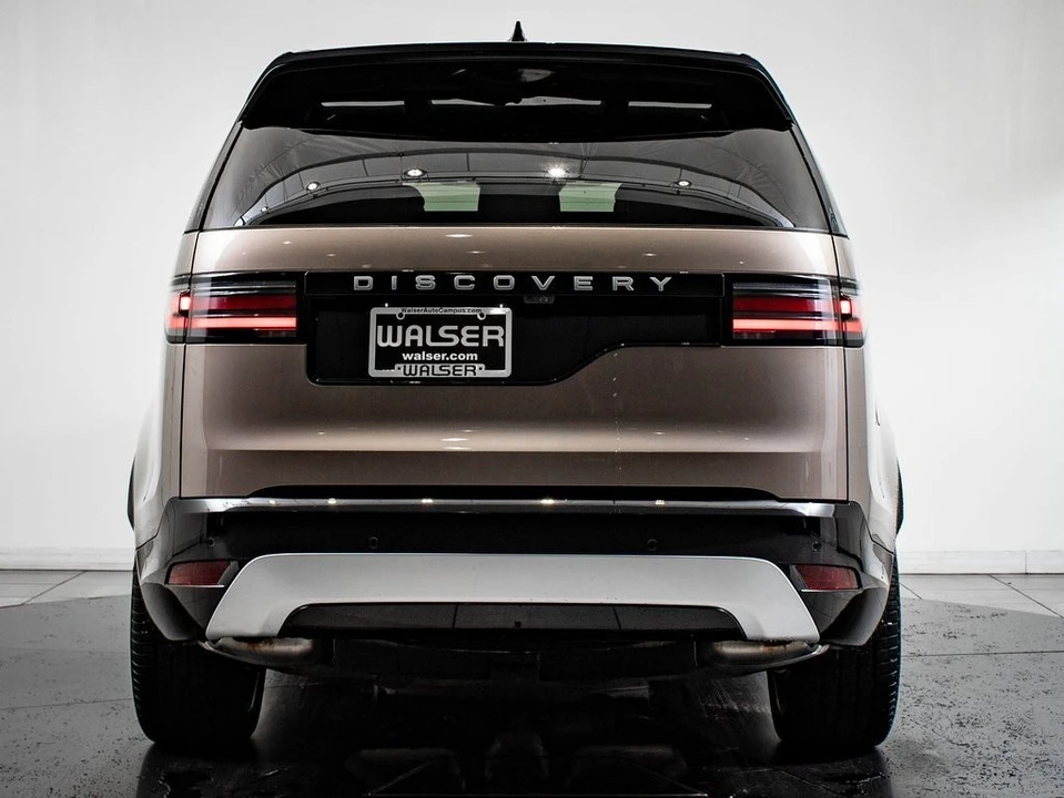 2024 Land Rover Discovery 5th Gen - Image 7 of 21