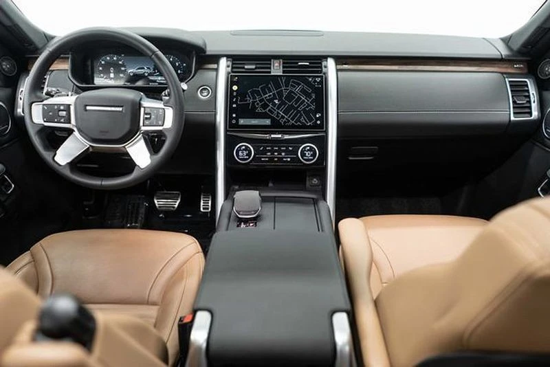 2024 Land Rover Discovery 5th Gen - Image 10 of 12