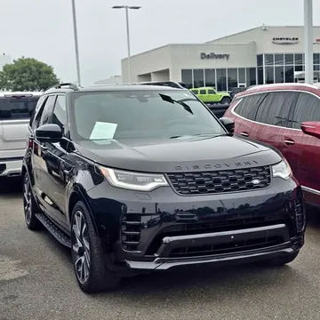 2024 Land Rover Discovery P300 Dynamic SE