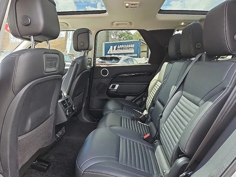 2024 Land Rover Discovery 5th Gen - Image 11 of 12