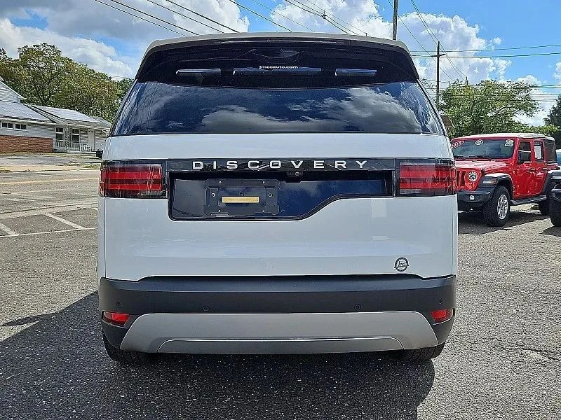 2024 Land Rover Discovery 5th Gen - Image 6 of 12