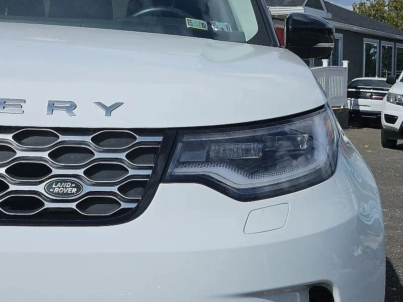 2024 Land Rover Discovery 5th Gen - Image 10 of 12