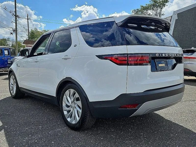 2024 Land Rover Discovery 5th Gen - Image 5 of 12