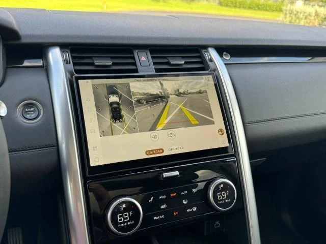 2024 Land Rover Discovery 5th Gen - Image 19 of 21