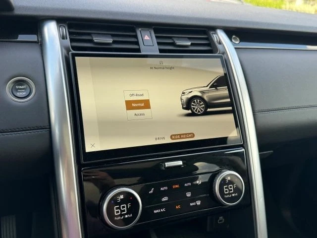 2024 Land Rover Discovery 5th Gen - Image 20 of 21