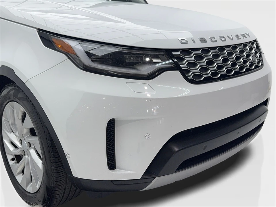 2024 Land Rover Discovery 5th Gen - Image 3 of 12