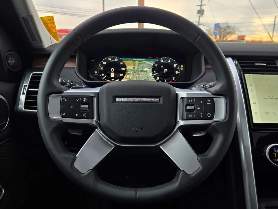2024 Land Rover Discovery 5th Gen - Image 4 of 12