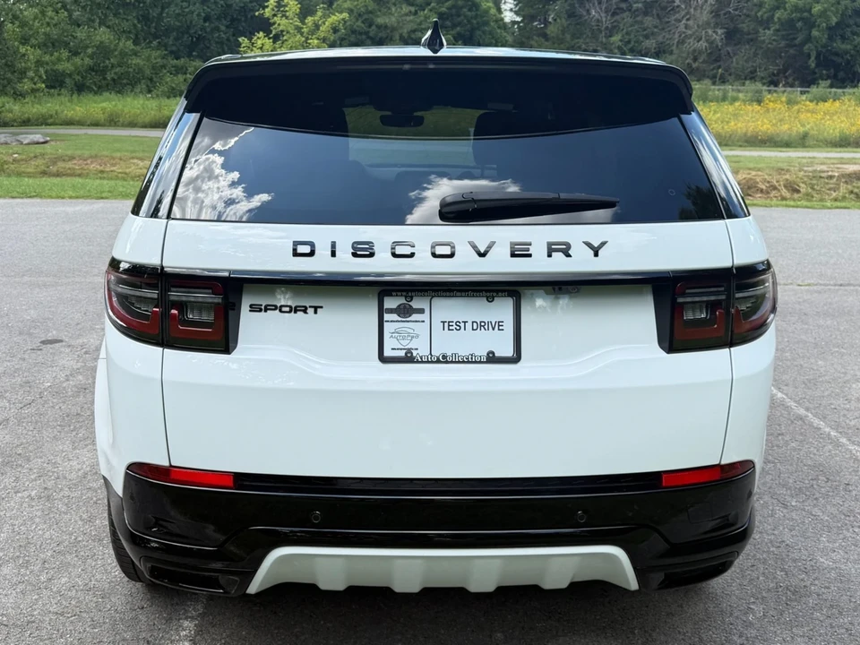 2024 Land Rover Discovery 5th Gen - Image 6 of 12