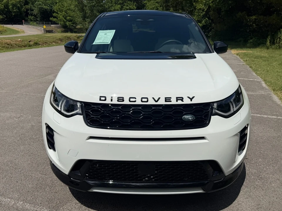 2024 Land Rover Discovery 5th Gen - Image 5 of 12