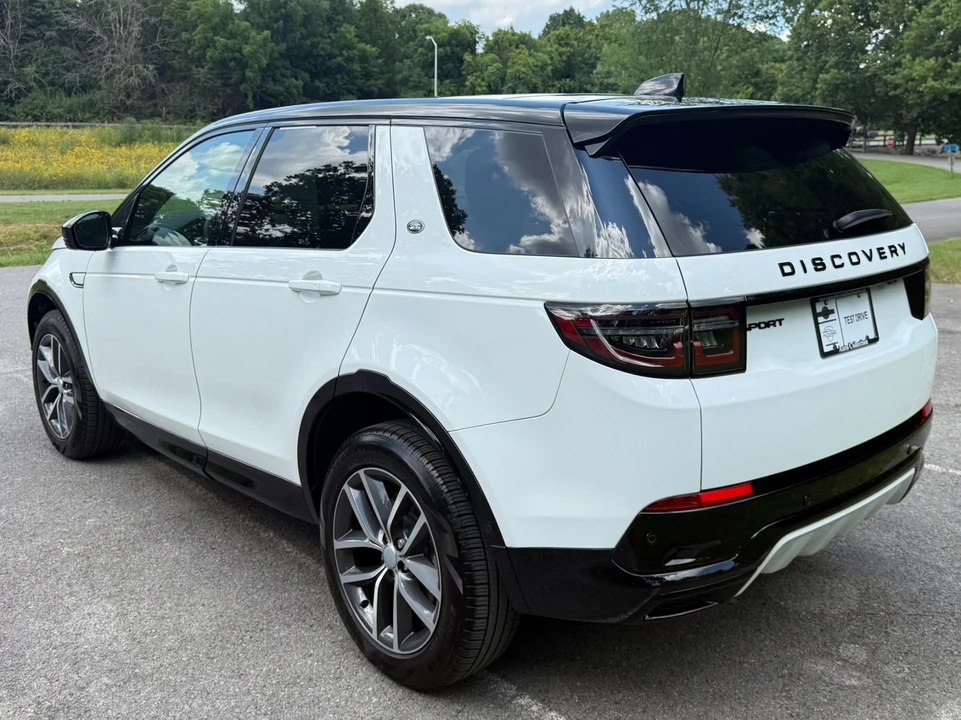 2024 Land Rover Discovery 5th Gen - Image 4 of 21