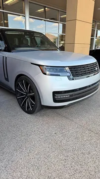 2024 Land Rover Range Rover 4.4L SE