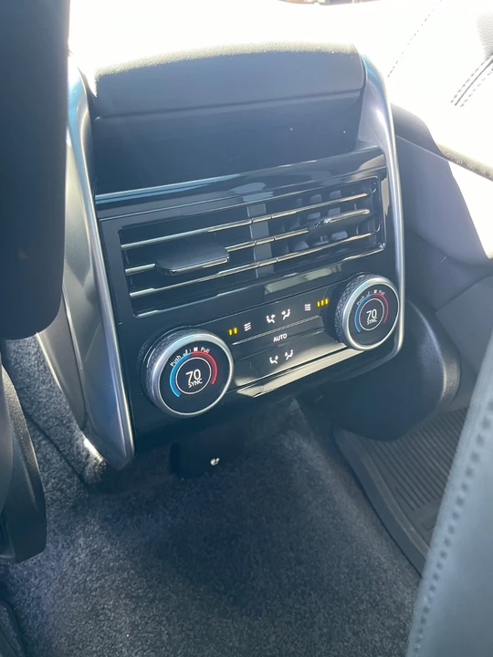 2024 Land Rover Range Rover L460 - Image 21 of 21