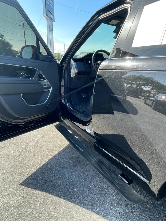 2024 Land Rover Range Rover L460 - Image 11 of 21