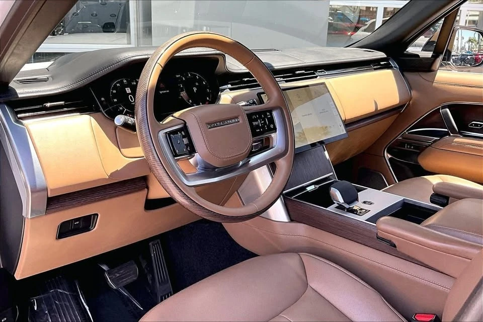 2024 Land Rover Range Rover L460 - Image 7 of 14