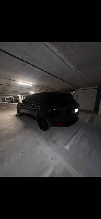 2024 Land Rover Range Rover L460 - Image 2 of 6