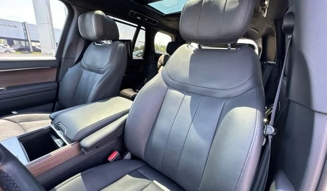 2024 Land Rover Range Rover L460 - Image 13 of 20