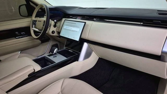 2024 Land Rover Range Rover L460 - Image 16 of 19